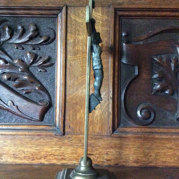 Vintage Church Altar Brass Crucifix - Picture 5 of 16